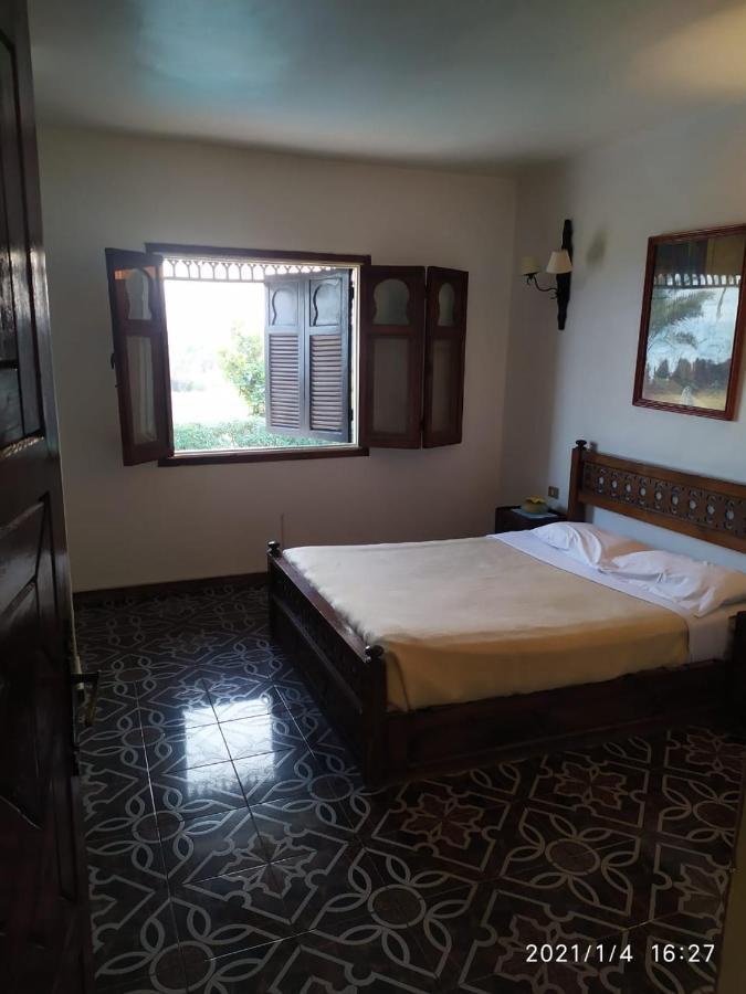 Six Corners Resort Abu Sultan Luaran gambar