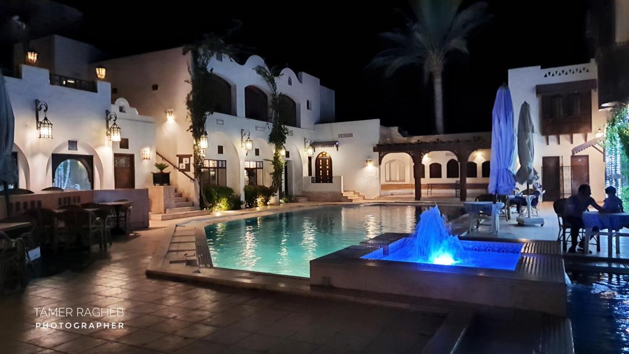 Six Corners Resort Abu Sultan Luaran gambar